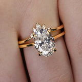 Mollie with Oval Cut
