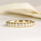 French Pavé Band