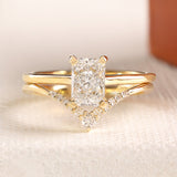 Graduated Diamond Chevron Band