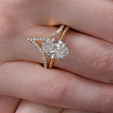 Celeste with Oval Diamond