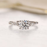 Fleur with Round Cut