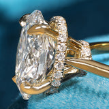 Mollie with Oval Cut