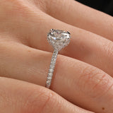 Cosmo with Round Cut in White Gold