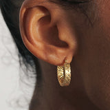 14KY Star D/C In & Out Hoop Earrings