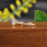 The Olivia with Round Diamond