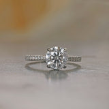 Antoinette with Round Diamond