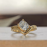 The Solo - with Cushion Cut