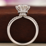 The Lucia with Round Diamond