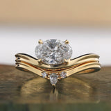 Solo Diamond Accented Band