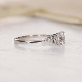 Fleur with Round Cut